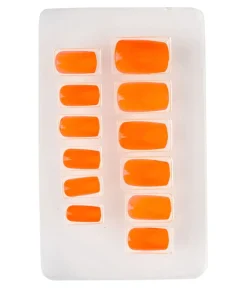 Neon orange negle