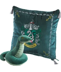 Slytherin pude og maskot